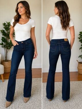 Levi Strauss Signature Gold Mid Rise Bootcut Jeans 32x30 Dark Wash EUC